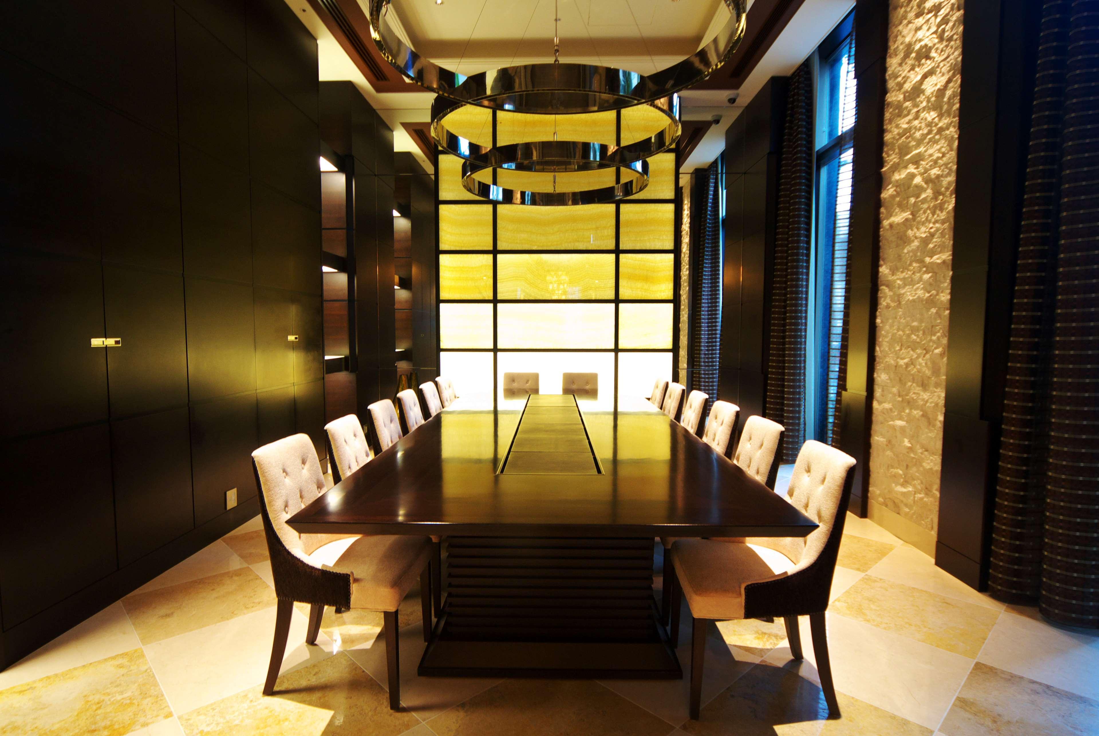 Doubletree By Hilton Naha Hotel Екстериор снимка