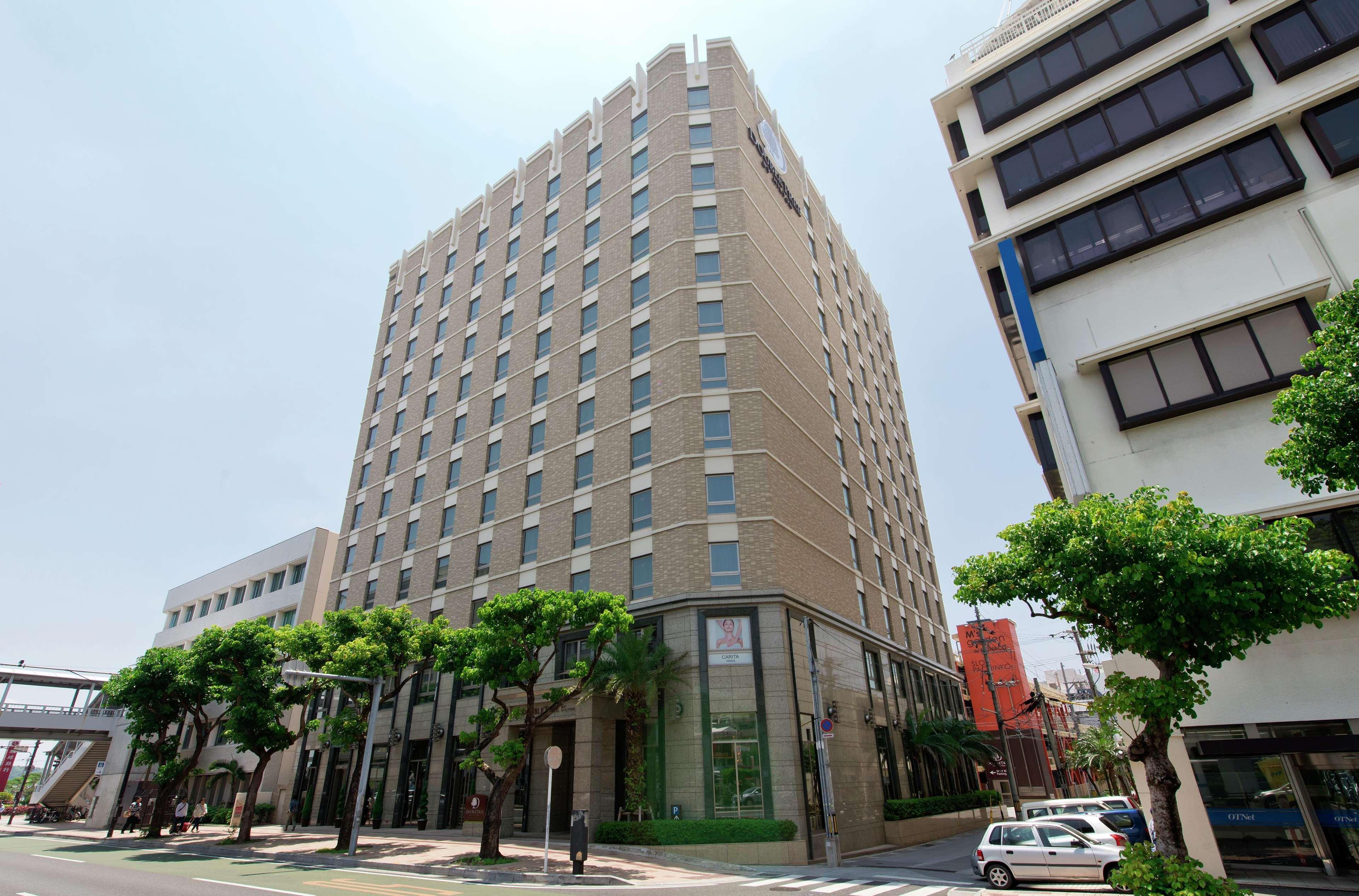 Doubletree By Hilton Naha Hotel Екстериор снимка