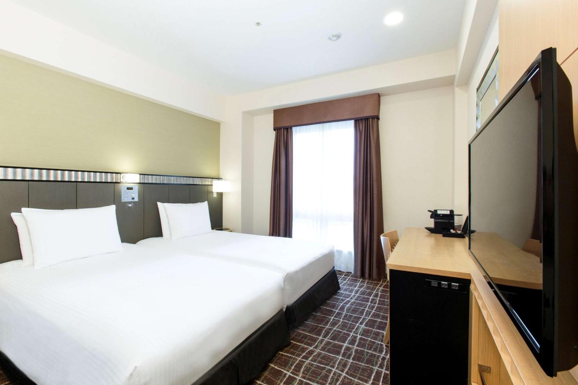 Doubletree By Hilton Naha Hotel Екстериор снимка