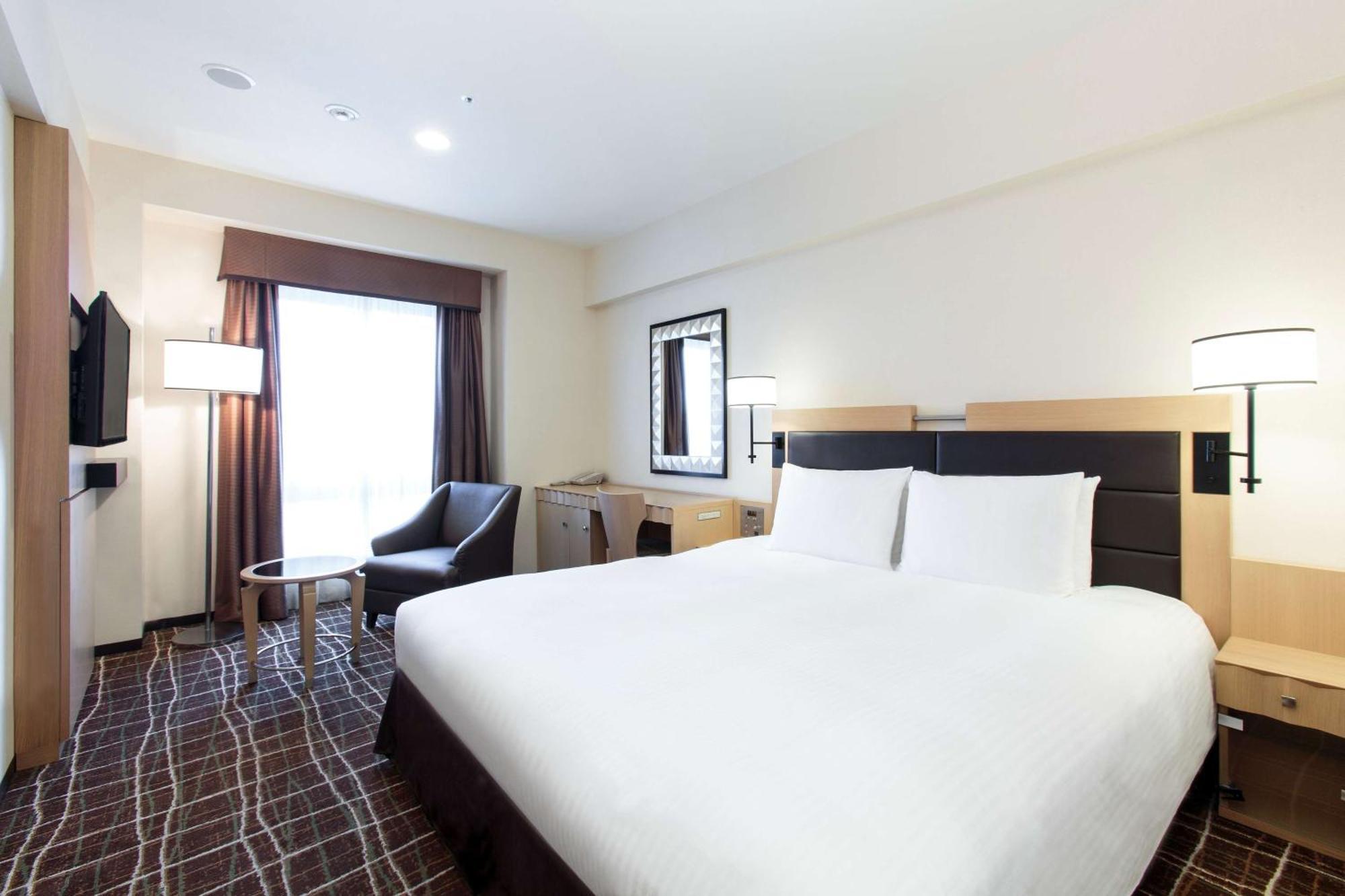 Doubletree By Hilton Naha Hotel Екстериор снимка