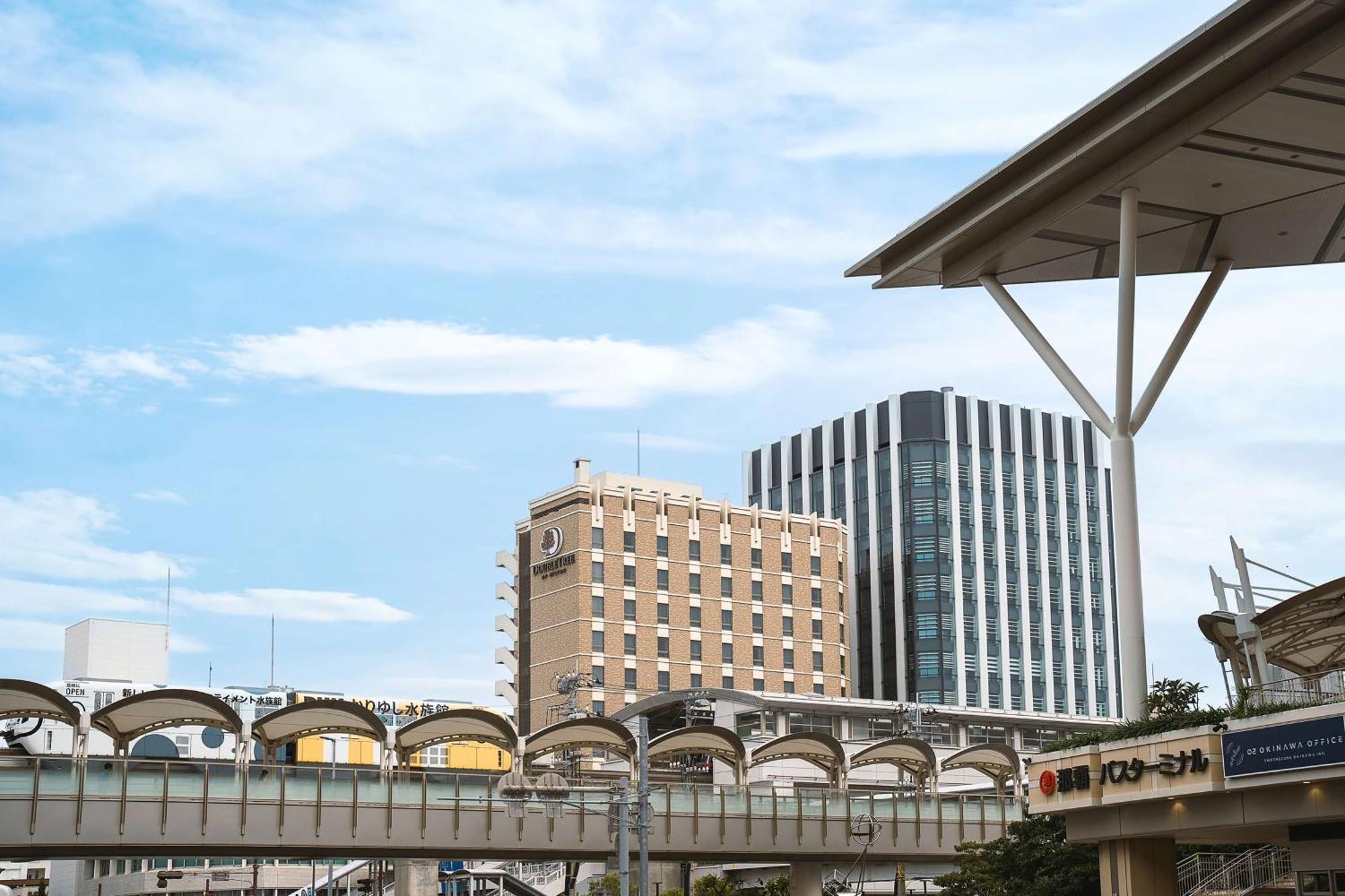 Doubletree By Hilton Naha Hotel Екстериор снимка