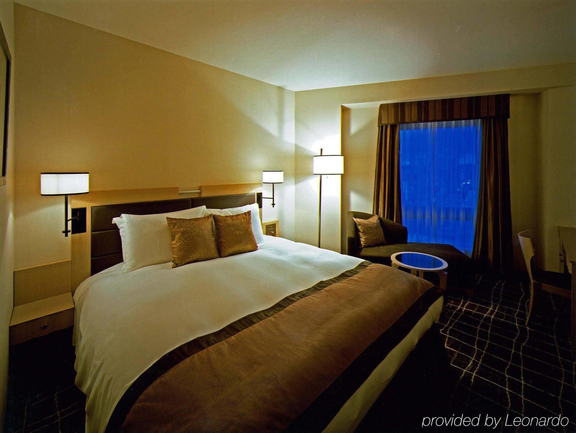 Doubletree By Hilton Naha Hotel Екстериор снимка