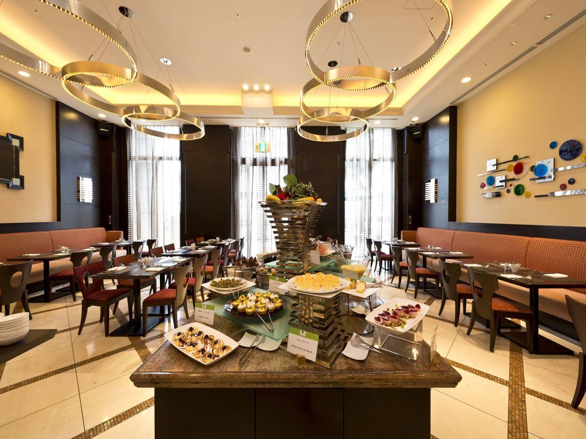 Doubletree By Hilton Naha Hotel Екстериор снимка